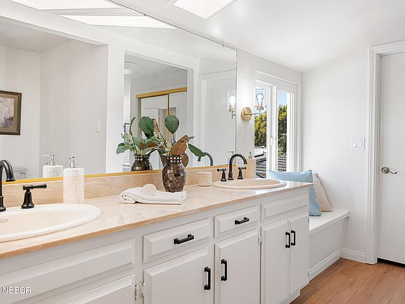 Solvang, California, 93463, United States, 4 Bedrooms Bedrooms, ,2 BathroomsBathrooms,Residential,Forsale,1985945