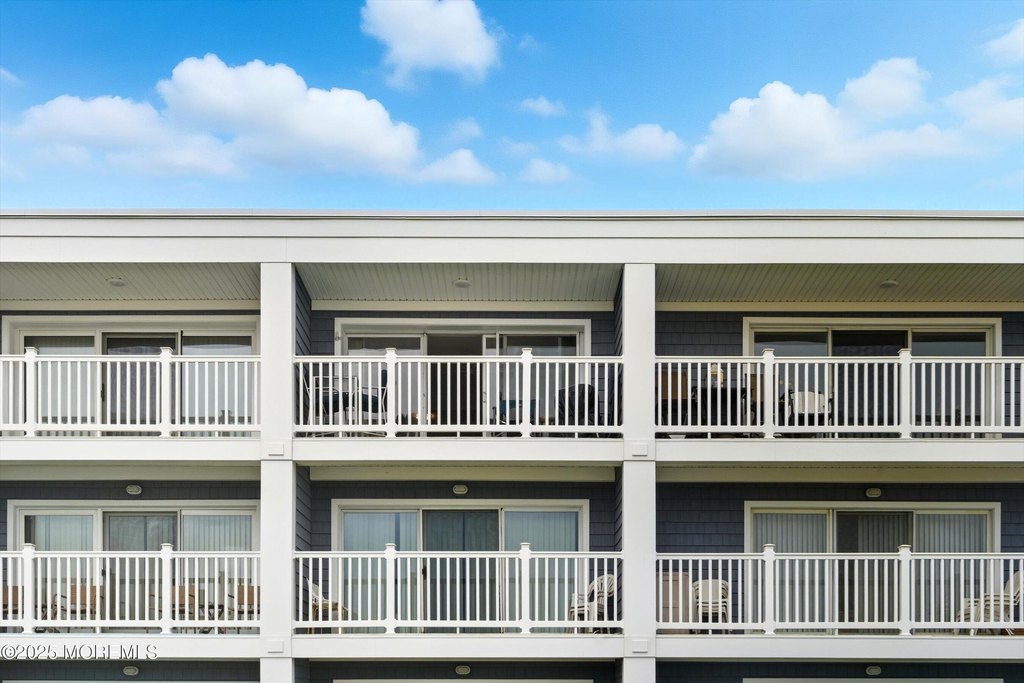 Belmar, New Jersey, 07719, United States, 1 Bedroom Bedrooms, ,1 BathroomBathrooms,Residential,Forsale,1984547