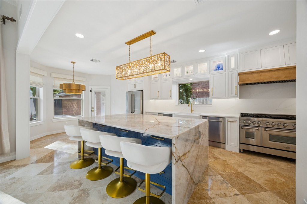 Pasadena, Texas, 77059, United States, 4 Bedrooms Bedrooms, ,2.5 BathroomsBathrooms,Residential,Forsale,1973432