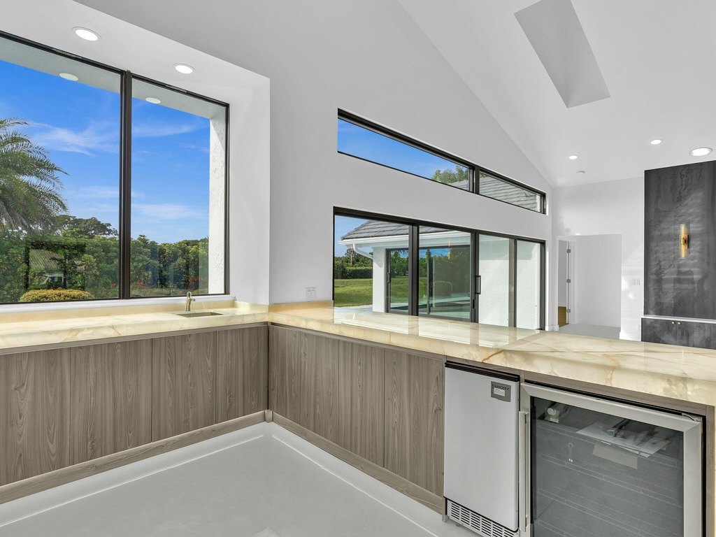 Boca Raton, Florida, 33433, United States, 5 Bedrooms Bedrooms, ,3.5 BathroomsBathrooms,Residential,Forsale,2009931