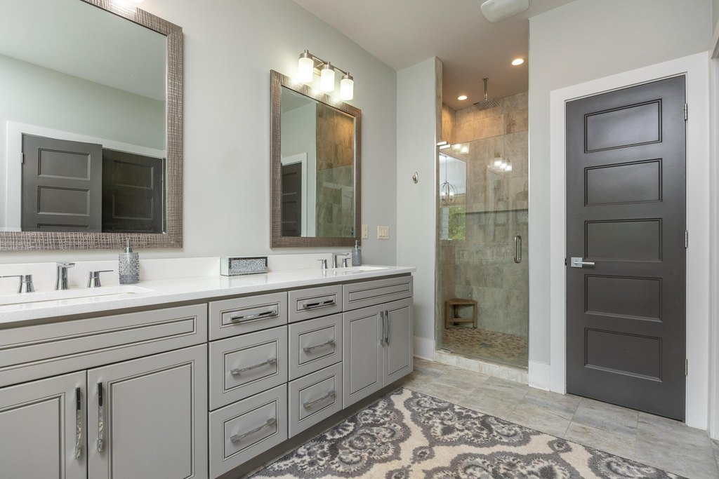 Harrison, Tennessee, 37341, United States, 4 Bedrooms Bedrooms, ,2.5 BathroomsBathrooms,Residential,Forsale,1922197