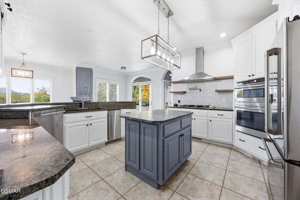 Sevierville, Tennessee, 37862, United States, 4 Bedrooms Bedrooms, ,3.5 BathroomsBathrooms,Residential,Forsale,1942459