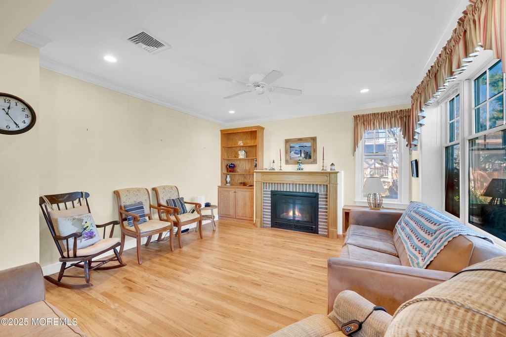 Manasquan, New Jersey, 08736, United States, 5 Bedrooms Bedrooms, ,3.5 BathroomsBathrooms,Residential,Forsale,1984562