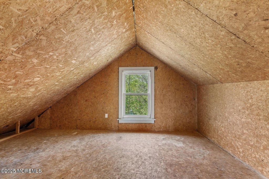 Eatontown, New Jersey, 07724, United States, 4 Bedrooms Bedrooms, ,2 BathroomsBathrooms,Residential,Forsale,1984569