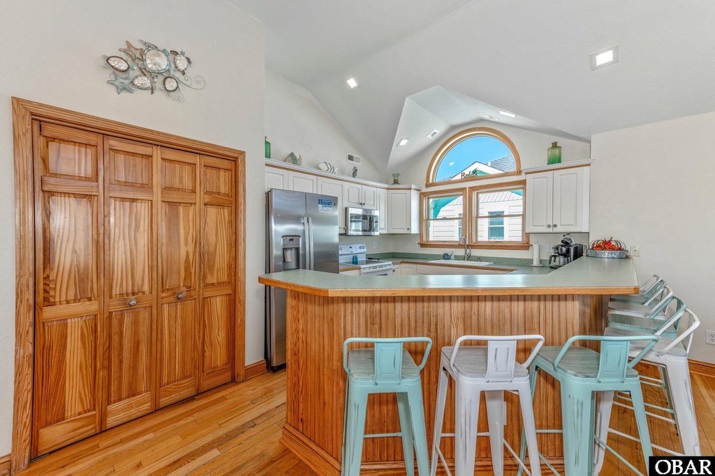 Nags Head, North Carolina, 27959, United States, 8 Bedrooms Bedrooms, ,8.5 BathroomsBathrooms,Residential,Forsale,1993770