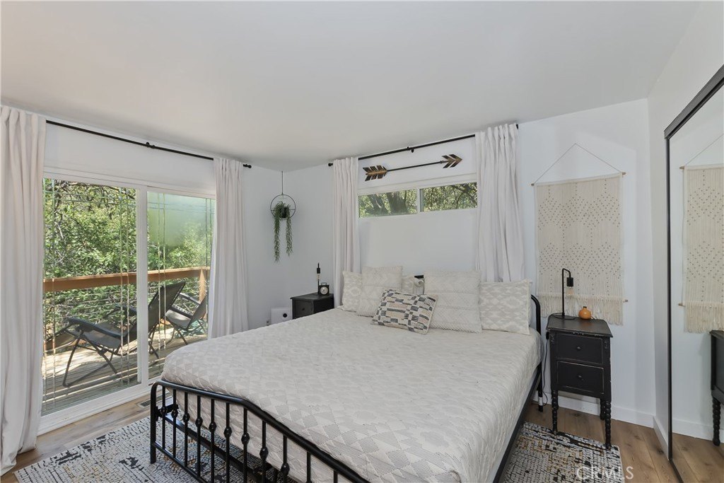 Lake Arrowhead, California, 92352, United States, 4 Bedrooms Bedrooms, ,2 BathroomsBathrooms,Residential,Forsale,1934027