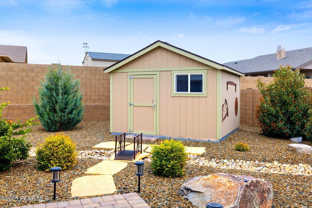 Prescott Valley, Arizona, 86315, United States, 3 Bedrooms Bedrooms, ,2 BathroomsBathrooms,Residential,Forsale,1929278