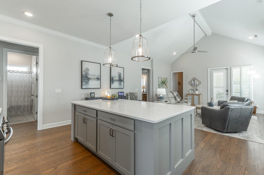 Hixson, Tennessee, 37343, United States, 3 Bedrooms Bedrooms, ,2 BathroomsBathrooms,Residential,Forsale,2004685