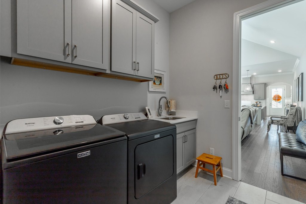 Hixson, Tennessee, 37343, United States, 3 Bedrooms Bedrooms, ,2 BathroomsBathrooms,Residential,Forsale,2004685