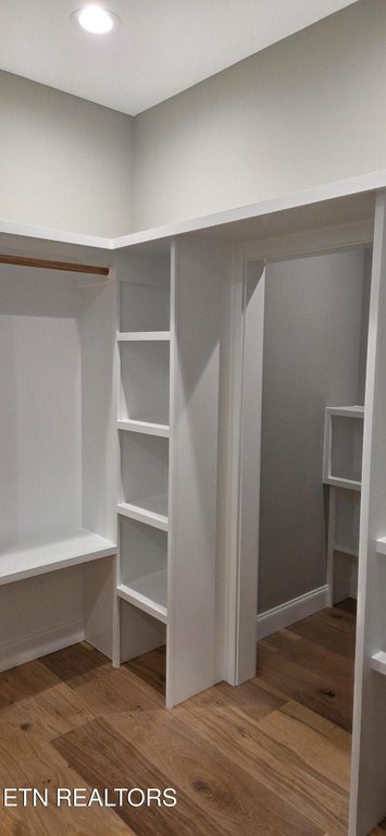 Madisonville, Tennessee, 37354, United States, 3 Bedrooms Bedrooms, ,2 BathroomsBathrooms,Residential,Forsale,1973608