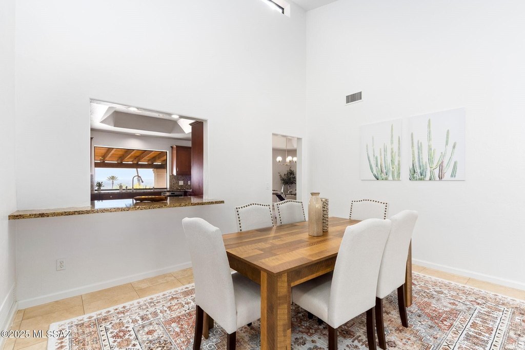 Tucson, Arizona, 85718, United States, 4 Bedrooms Bedrooms, ,3 BathroomsBathrooms,Residential,Forsale,1990373