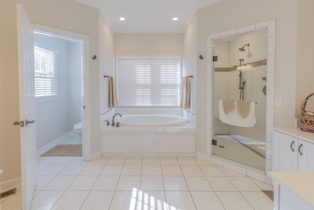 Hixson, Tennessee, 37343, United States, 4 Bedrooms Bedrooms, ,3.5 BathroomsBathrooms,Residential,Forsale,1995322