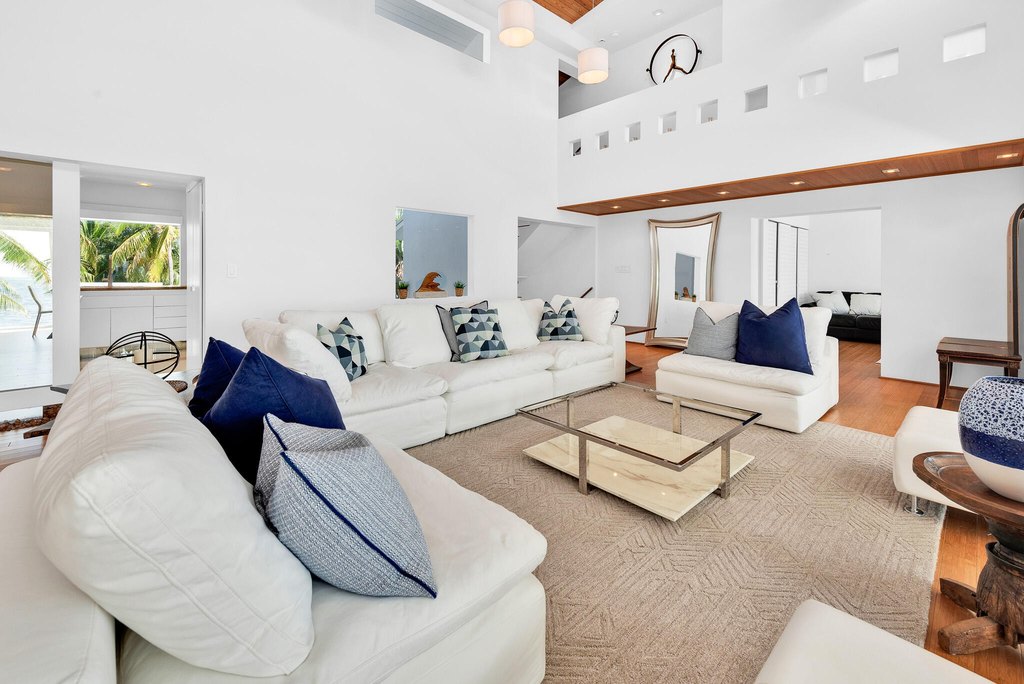 Key Largo, Florida, 33037, United States, 3 Bedrooms Bedrooms, ,3 BathroomsBathrooms,Residential,Forsale,2011106