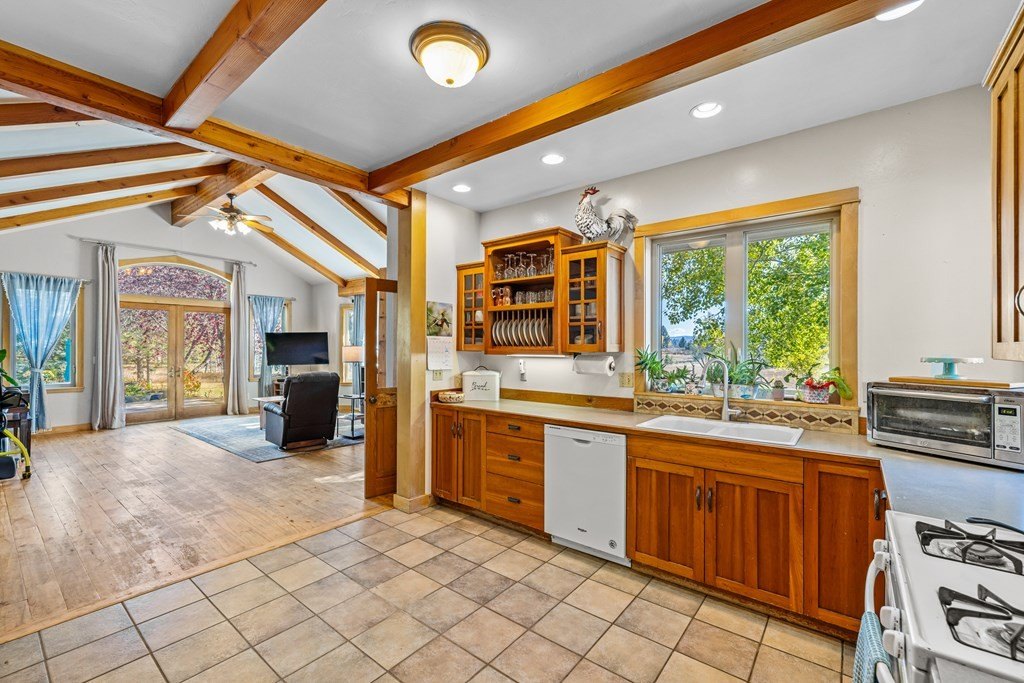 McCall, Idaho, 83638, United States, 3 Bedrooms Bedrooms, ,2 BathroomsBathrooms,Residential,Forsale,1996722