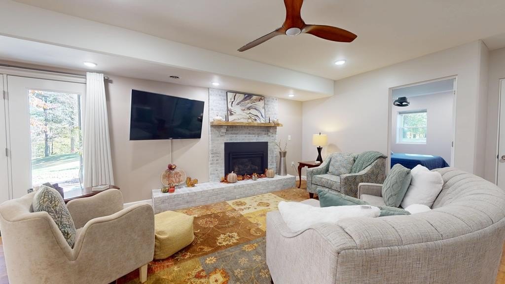 Cookeville, Tennessee, 38506, United States, 3 Bedrooms Bedrooms, ,2.5 BathroomsBathrooms,Residential,Forsale,1996614