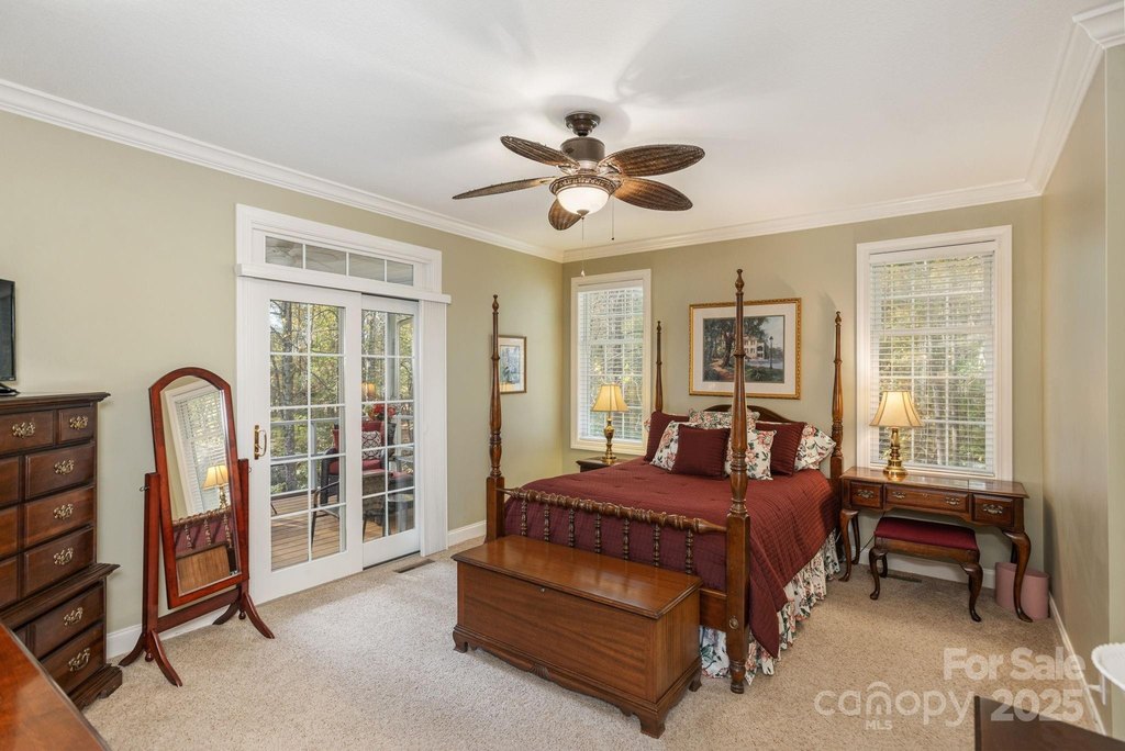 Flat Rock, North Carolina, 28731, United States, 3 Bedrooms Bedrooms, ,2.5 BathroomsBathrooms,Residential,Forsale,2004300