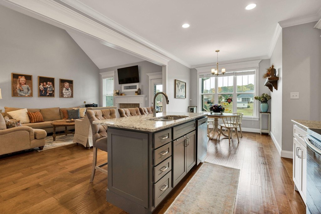 Cleveland, Tennessee, 37312, United States, 4 Bedrooms Bedrooms, ,3 BathroomsBathrooms,Residential,Forsale,2004695