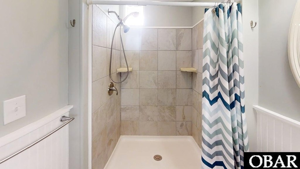 Kill Devil Hills, North Carolina, 27948, United States, 3 Bedrooms Bedrooms, ,2 BathroomsBathrooms,Residential,Forsale,1993771