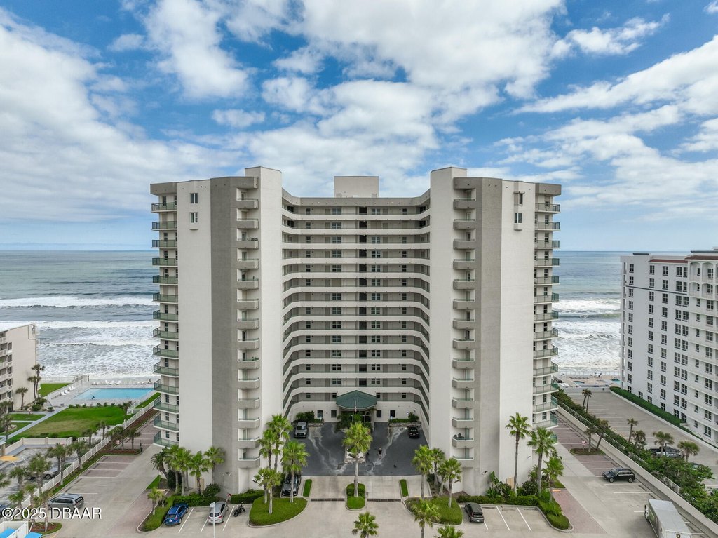 Daytona Beach Shores, Florida, 32118, United States, 2 Bedrooms Bedrooms, ,2 BathroomsBathrooms,Residential,Forsale,1990154