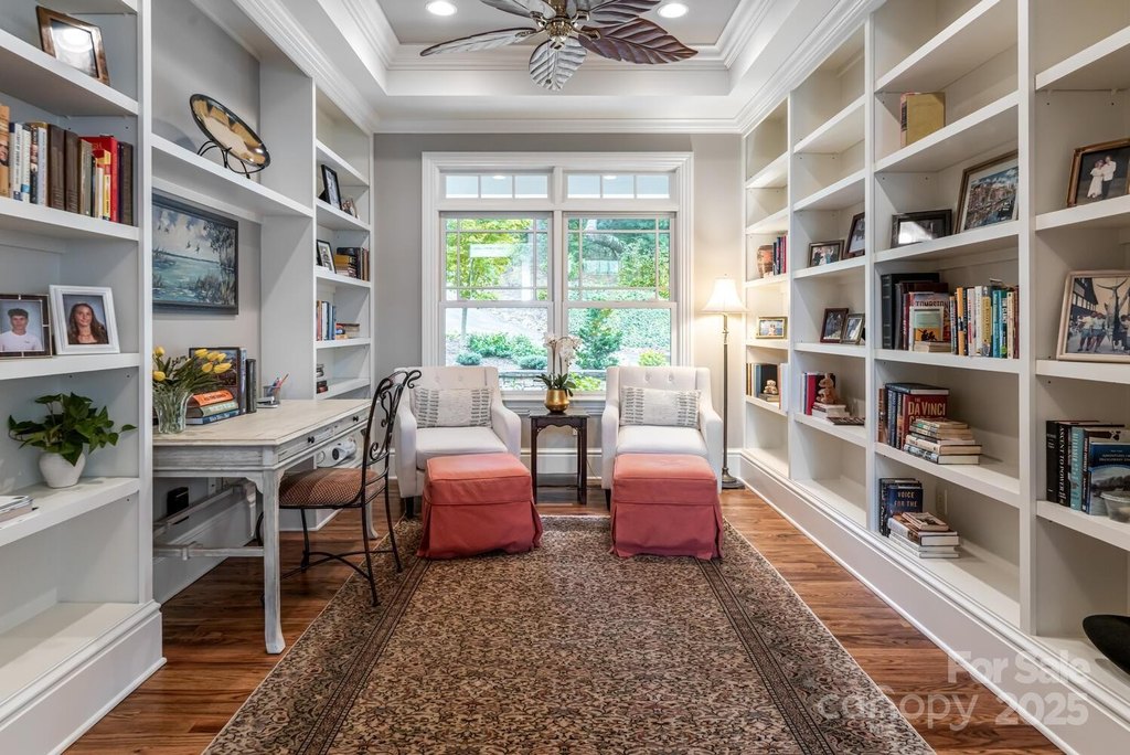 Flat Rock, North Carolina, 28731, United States, 3 Bedrooms Bedrooms, ,3.5 BathroomsBathrooms,Residential,Forsale,1985992