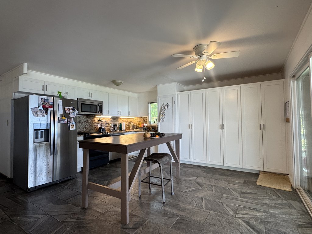 Kailua-Kona, Hawaii, 96740, United States, 5 Bedrooms Bedrooms, ,3 BathroomsBathrooms,Residential,Forsale,2004380