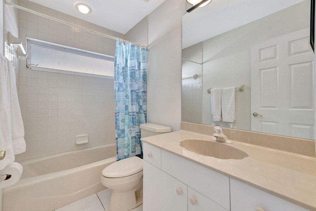 Marco Island, Florida, 34145, United States, 3 Bedrooms Bedrooms, ,2.5 BathroomsBathrooms,Residential,Forsale,2004781