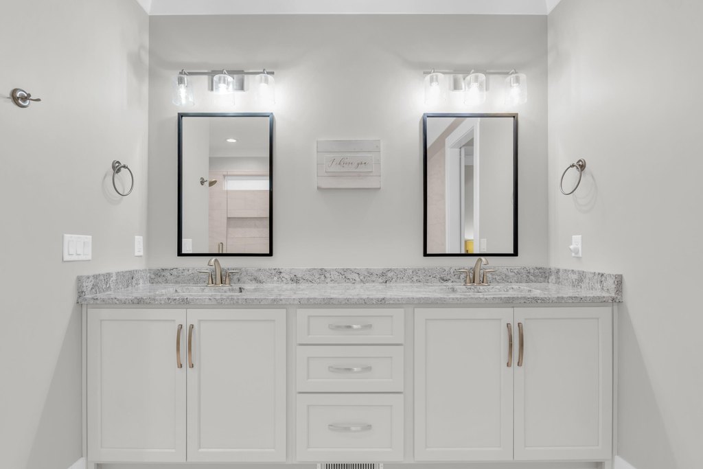 Apison, Tennessee, 37302, United States, 4 Bedrooms Bedrooms, ,3.5 BathroomsBathrooms,Residential,Forsale,1995315