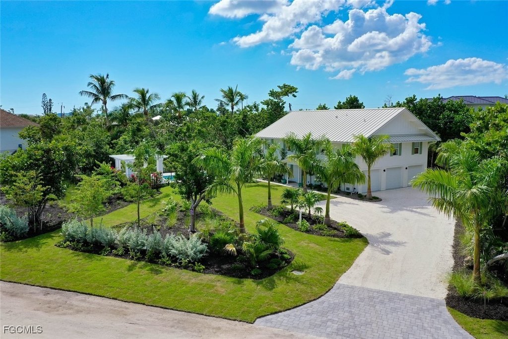 Sanibel, Florida, 33957, United States, 3 Bedrooms Bedrooms, ,2 BathroomsBathrooms,Residential,Forsale,1998639