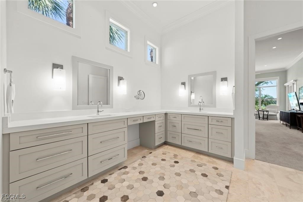 Sanibel, Florida, 33957, United States, 3 Bedrooms Bedrooms, ,4 BathroomsBathrooms,Residential,Forsale,1998634