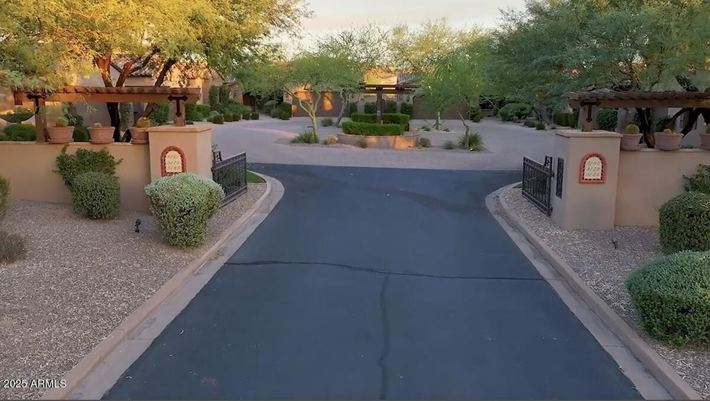 Gold Canyon, Arizona, 85118, United States, 4 Bedrooms Bedrooms, ,5 BathroomsBathrooms,Residential,Forsale,1934070