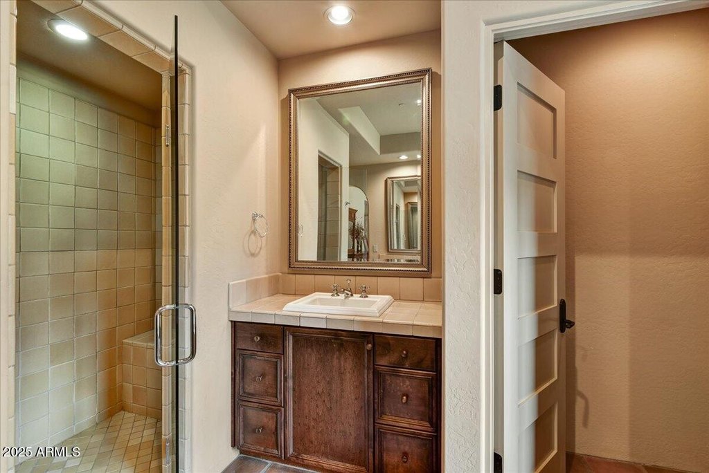 Gold Canyon, Arizona, 85118, United States, 4 Bedrooms Bedrooms, ,5 BathroomsBathrooms,Residential,Forsale,1934070