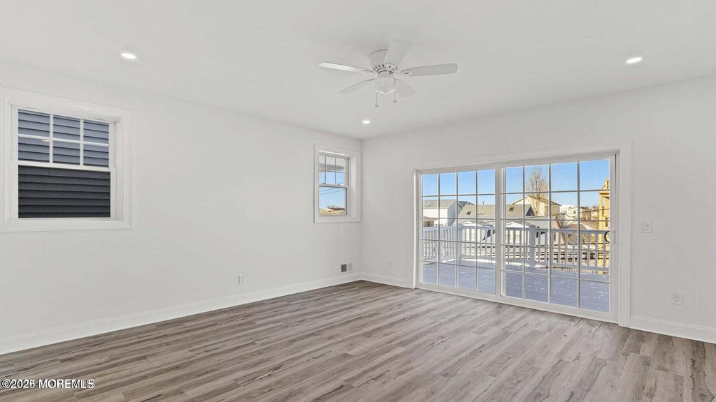 Seaside Heights, New Jersey, 08751, United States, 5 Bedrooms Bedrooms, ,4 BathroomsBathrooms,Residential,Forsale,1892997