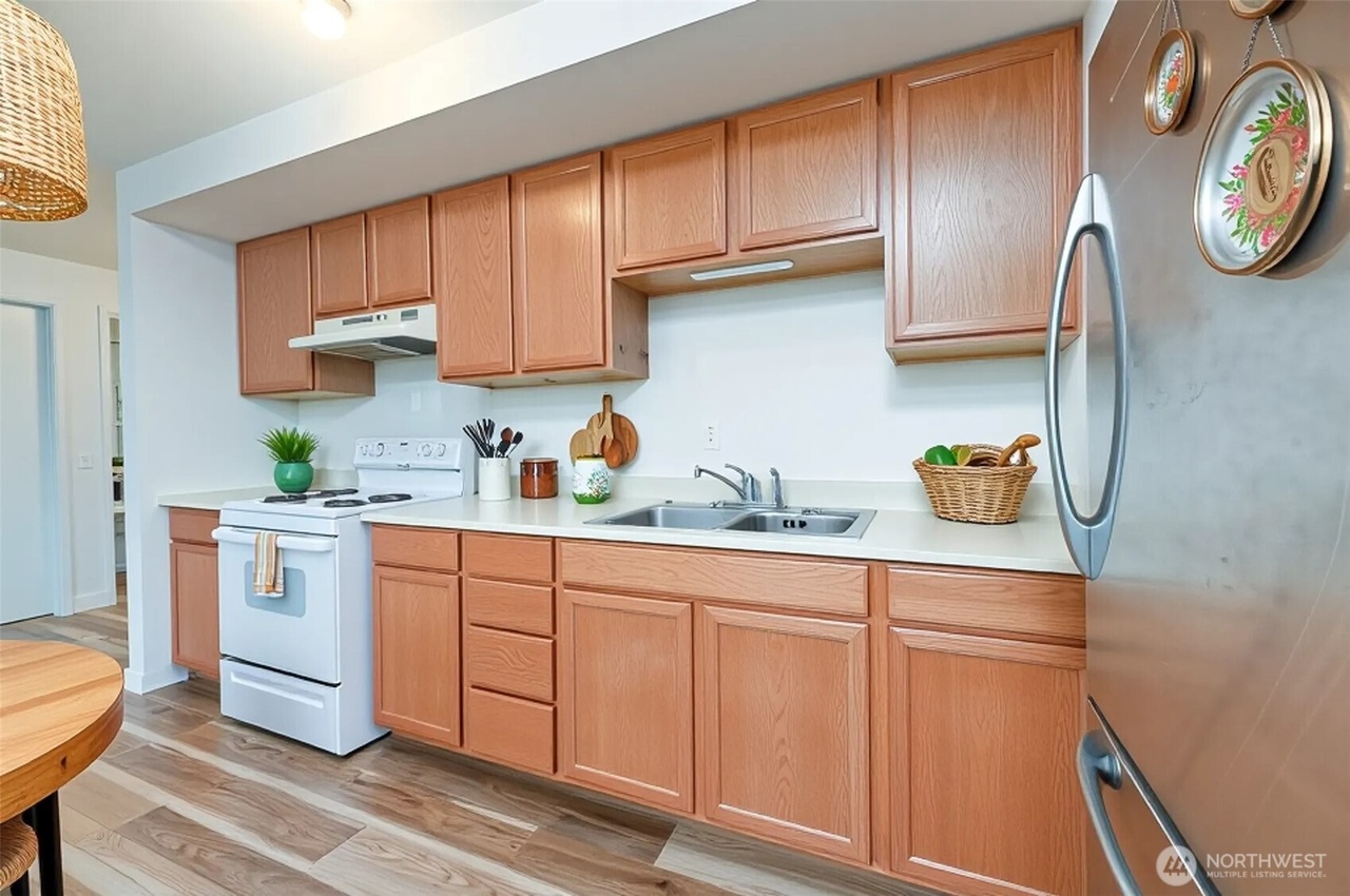 Camano Island, Washington, 98282, United States, 3 Bedrooms Bedrooms, ,2 BathroomsBathrooms,Residential,Forsale,1990716