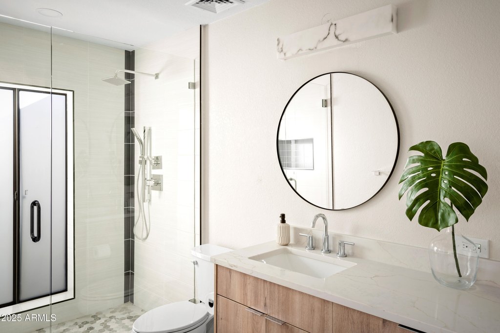 Scottsdale, Arizona, 85260, United States, 5 Bedrooms Bedrooms, ,5 BathroomsBathrooms,Residential,Forsale,2004083