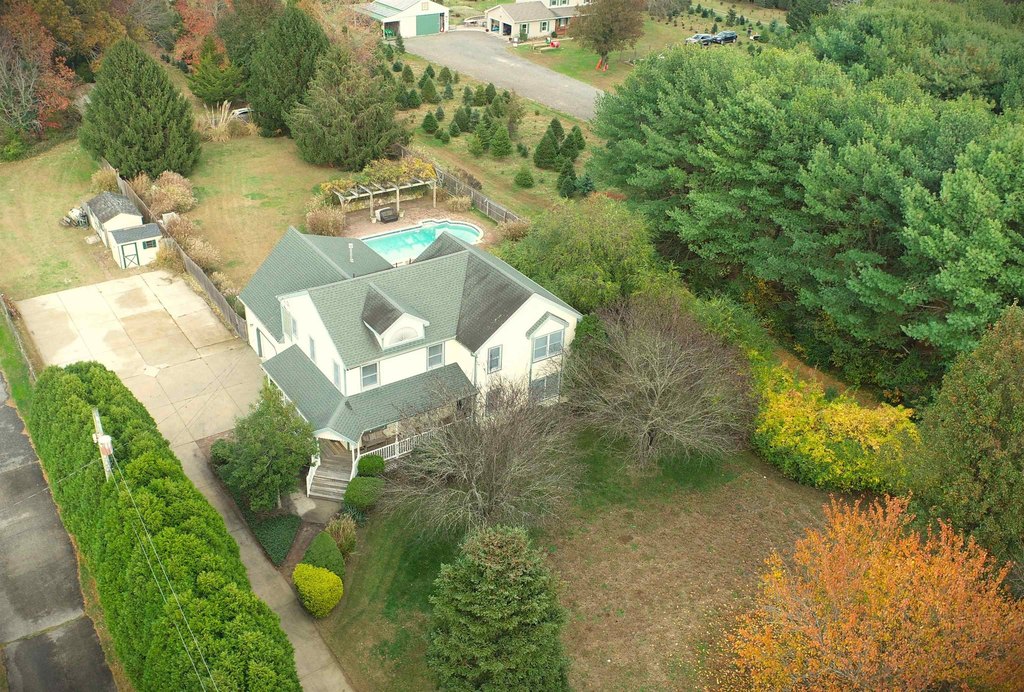 Petersburg, New Jersey, 08270, United States, 4 Bedrooms Bedrooms, ,2.5 BathroomsBathrooms,Residential,Forsale,1994154