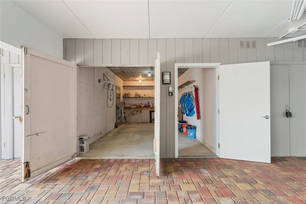 Captiva, Florida, 33924, United States, 2 Bedrooms Bedrooms, ,2 BathroomsBathrooms,Residential,Forsale,1998636