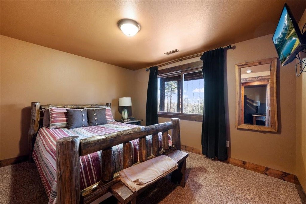 Lead, South Dakota, 57754, United States, 4 Bedrooms Bedrooms, ,2.5 BathroomsBathrooms,Residential,Forsale,2004329