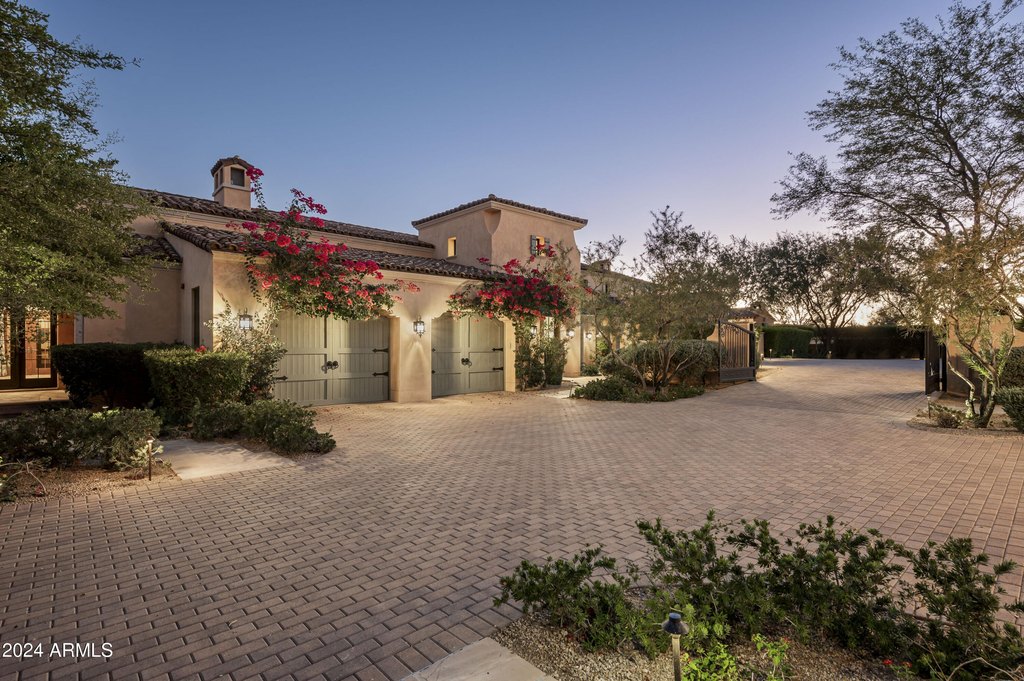 Scottsdale, Arizona, 85255, United States, 4 Bedrooms Bedrooms, ,6.5 BathroomsBathrooms,Residential,Forsale,2000270