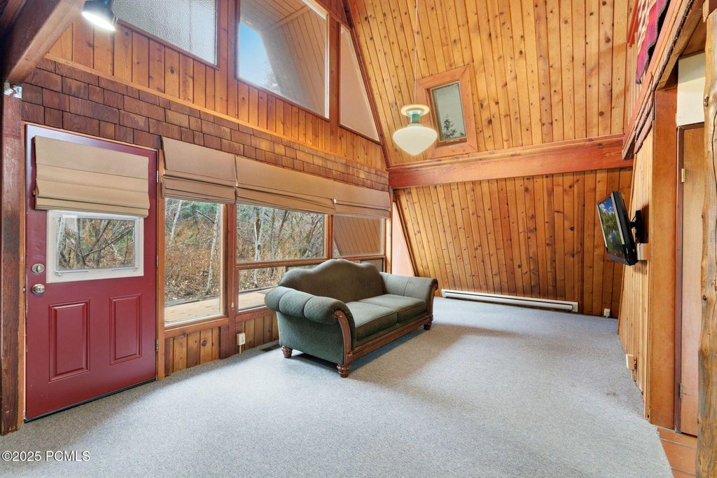 Park City, Utah, 84098, United States, 2 Bedrooms Bedrooms, ,1 BathroomBathrooms,Residential,Forsale,2004730