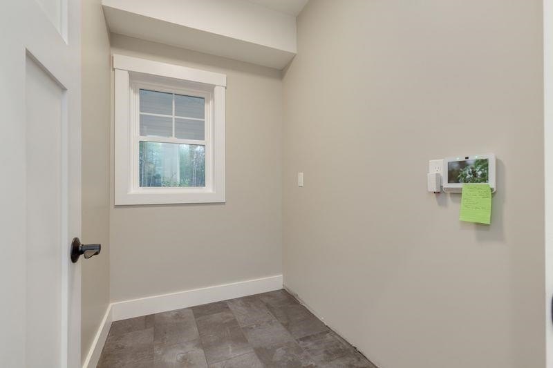 Moultonborough, New Hampshire, 03254, United States, 3 Bedrooms Bedrooms, ,3.5 BathroomsBathrooms,Residential,Forsale,2010628