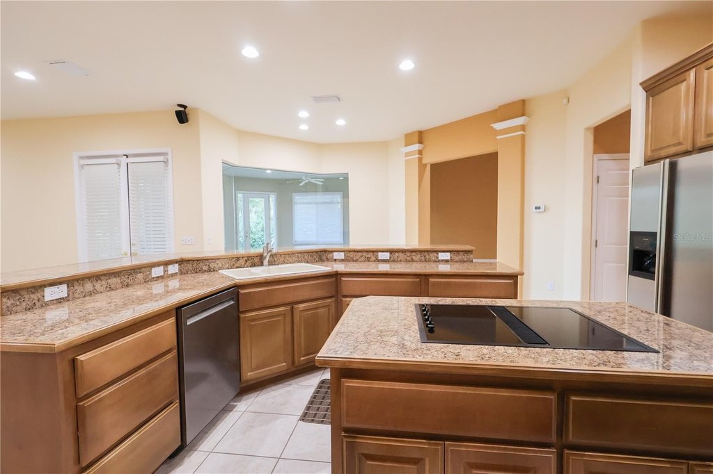 OCALA, Florida, 34471, United States, 3 Bedrooms Bedrooms, ,2.5 BathroomsBathrooms,Residential,Forsale,1994122