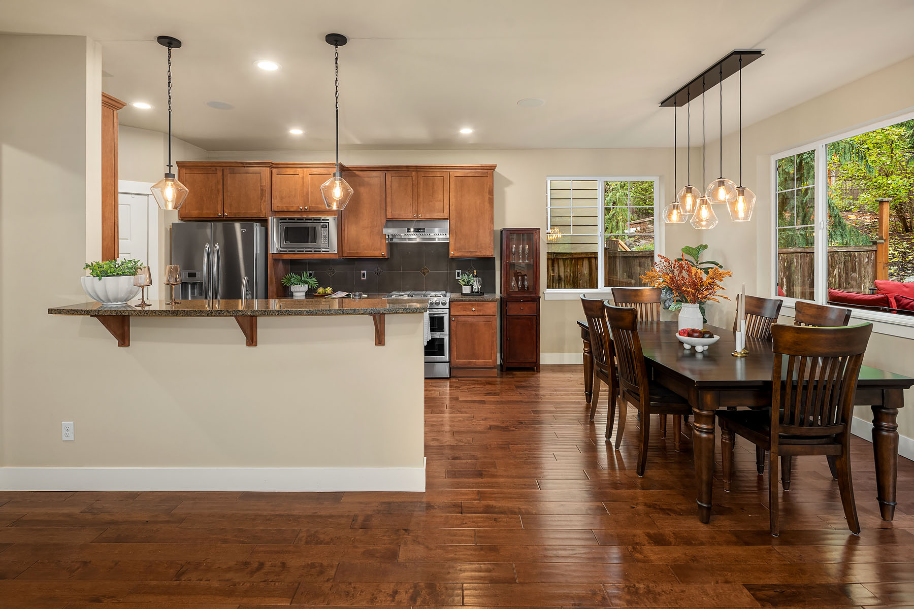 Bothell, Washington, 98021, United States, 4 Bedrooms Bedrooms, ,2 BathroomsBathrooms,Residential,Forsale,1990720