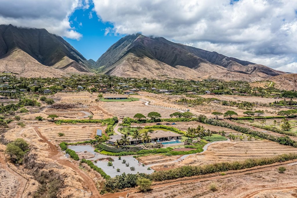 Lahaina, Hawaii, 96761, United States, 8 Bedrooms Bedrooms, ,7.5 BathroomsBathrooms,Residential,Forsale,2004545