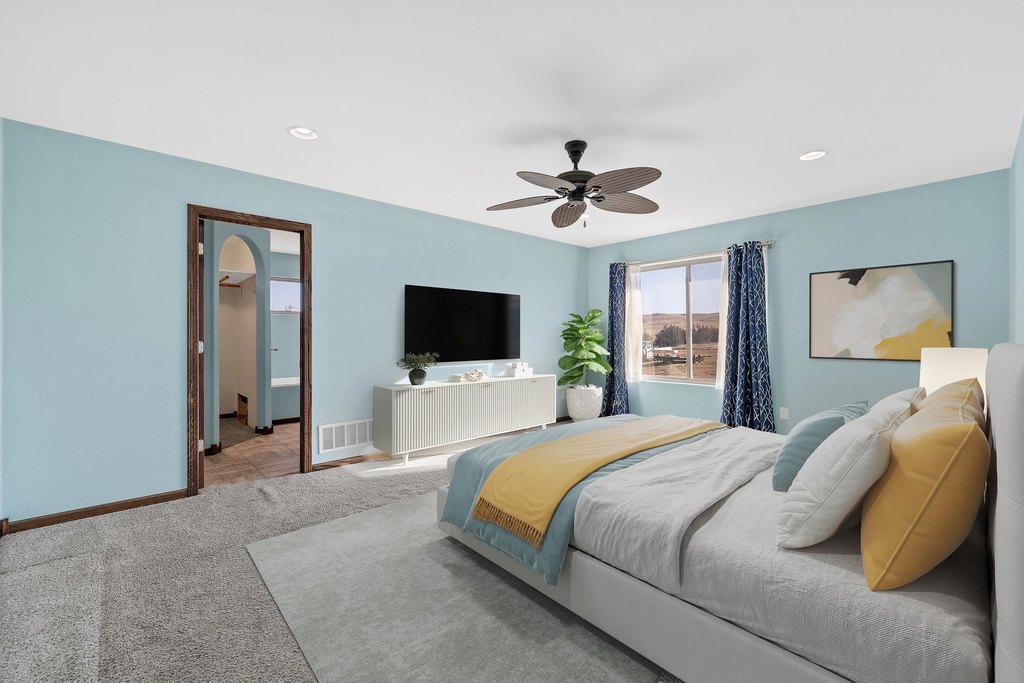 Box Elder, South Dakota, 57719, United States, 4 Bedrooms Bedrooms, ,3 BathroomsBathrooms,Residential,Forsale,2011090