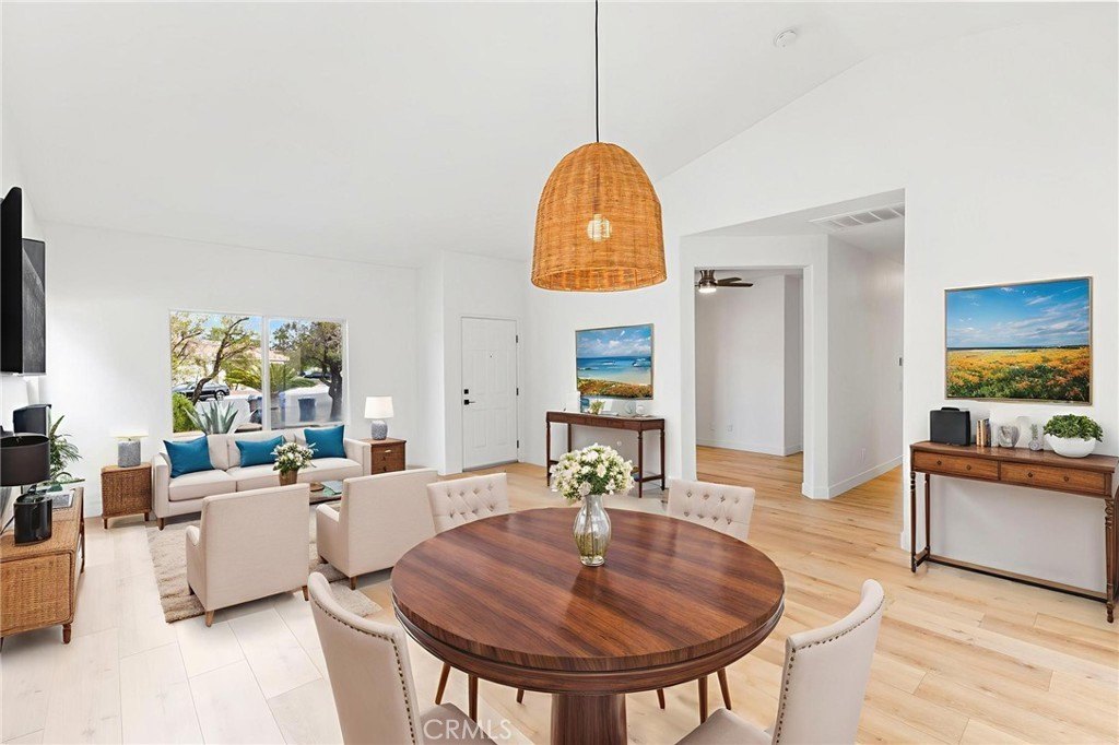 Palm Springs, California, 92262, United States, 3 Bedrooms Bedrooms, ,2 BathroomsBathrooms,Residential,Forsale,2004230