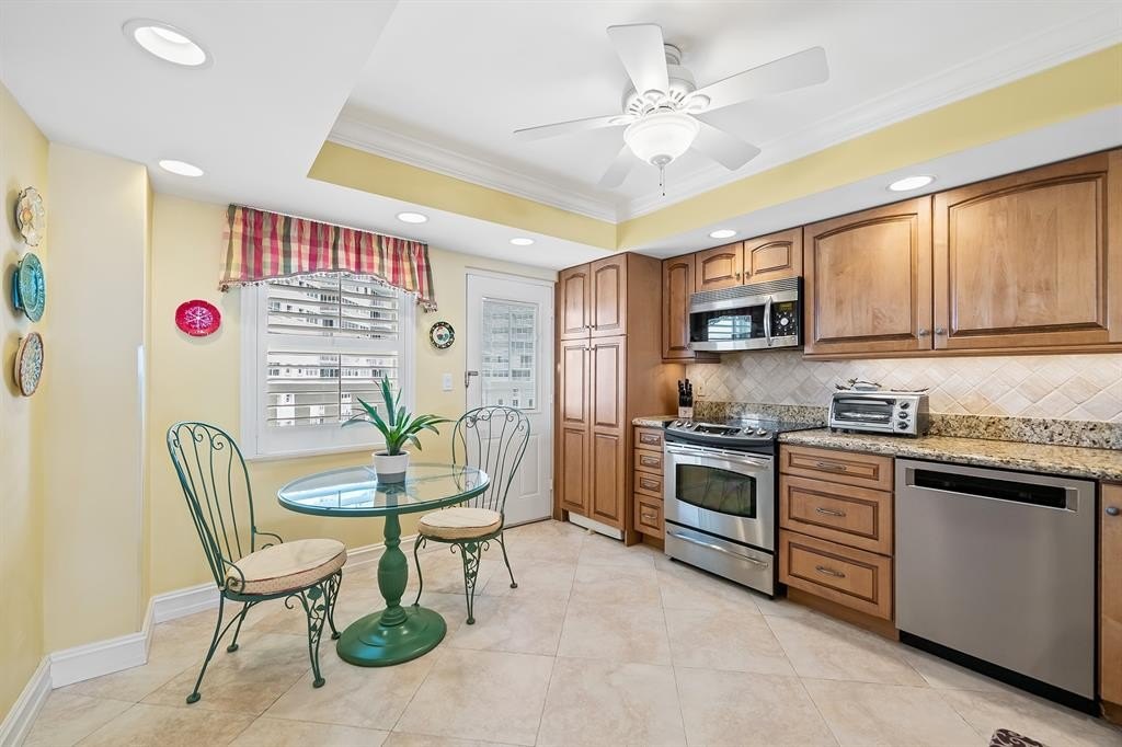 Fort Lauderdale, Florida, 33316, United States, 2 Bedrooms Bedrooms, ,2 BathroomsBathrooms,Residential,Forsale,2004494