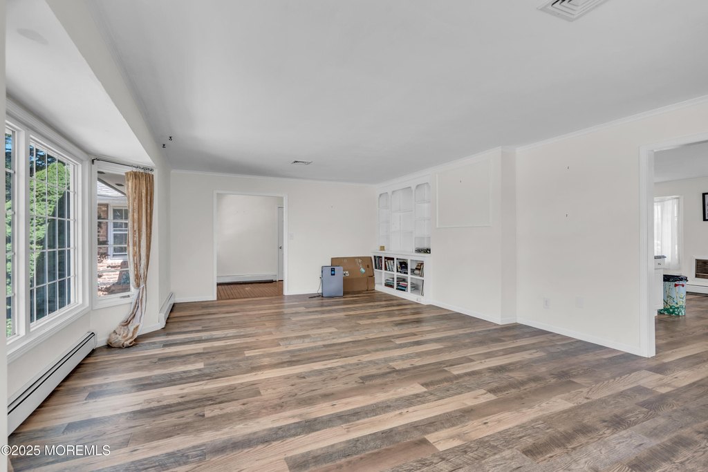 Toms River, New Jersey, 08753, United States, 3 Bedrooms Bedrooms, ,2 BathroomsBathrooms,Residential,Forsale,1966076