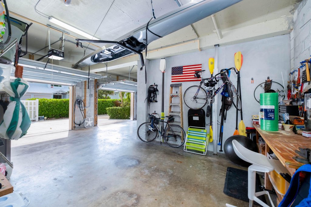 Plantation Key, Florida, 33036, United States, 2 Bedrooms Bedrooms, ,2 BathroomsBathrooms,Residential,Forsale,2011122