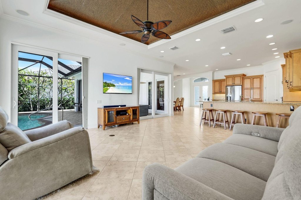 Marco Island, Florida, 34145, United States, 4 Bedrooms Bedrooms, ,2 BathroomsBathrooms,Residential,Forsale,2004777