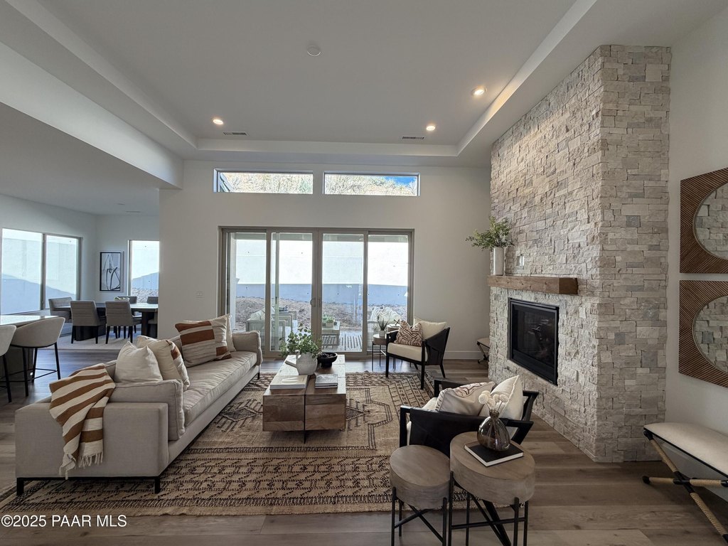 Prescott, Arizona, 86301, United States, 3 Bedrooms Bedrooms, ,6.5 BathroomsBathrooms,Residential,Forsale,2011287